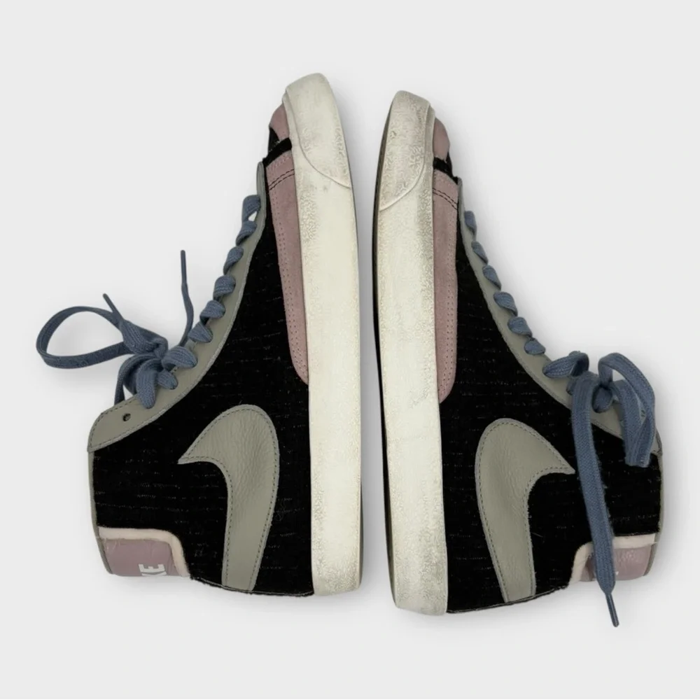 Nike Blazer Mid '77 Nike By You Shoe in Black With Pink Men’s 6.5 / Women’s SZ 8